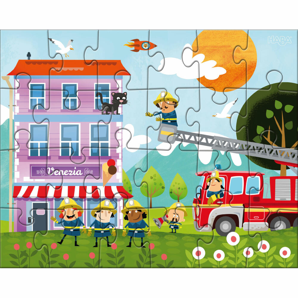 HABA Puzzles Kleine Feuerwehr, 3 Puzzles mit je 24 Teilen, Feuerwehr-Motive, stabile Pappe, ab 4 Jahren, 304186