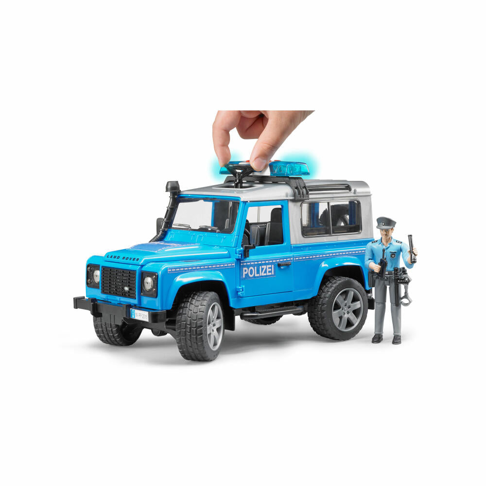 Bruder Land Rover Defender Station Wagon Polizei, mit Polizist, Modellfahrzeug, Modell Fahrzeug, Spielzeug, 2597