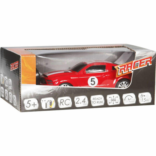 Racer R/C racing car with 2.4 GHz