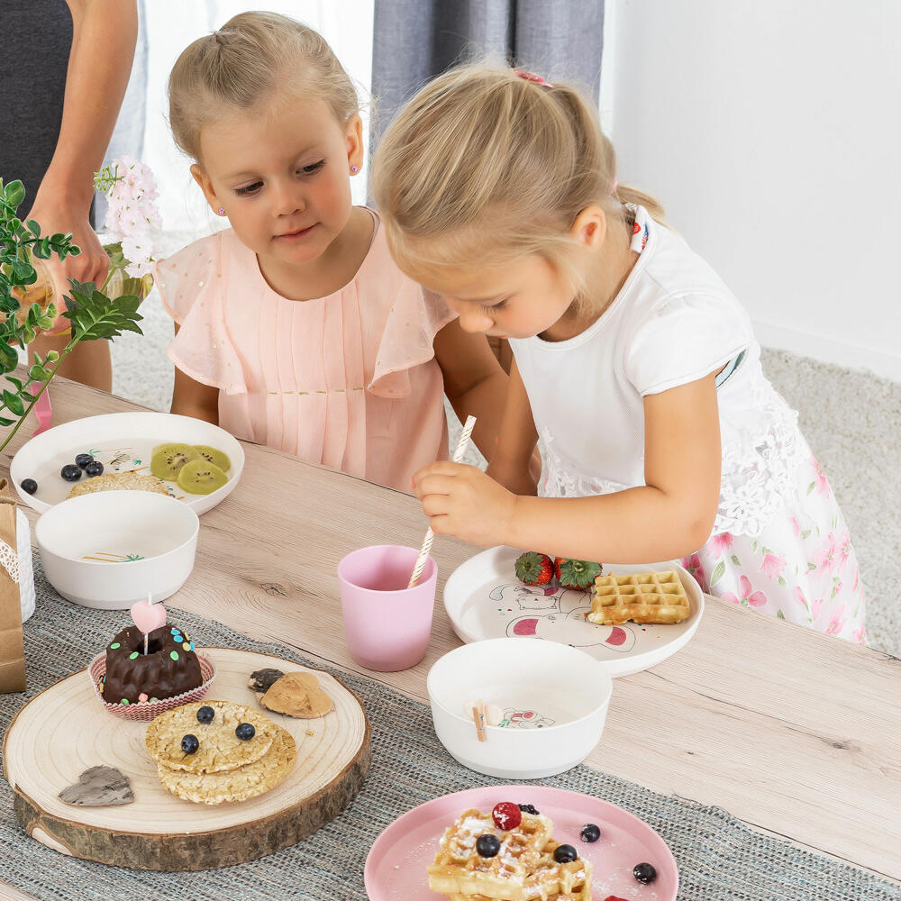 reer Growing Geschirr-Set LovelyFriends, 5-tlg., Kindergeschirr, Teller, Löffel, Gabel, Becher, Schale, 22020
