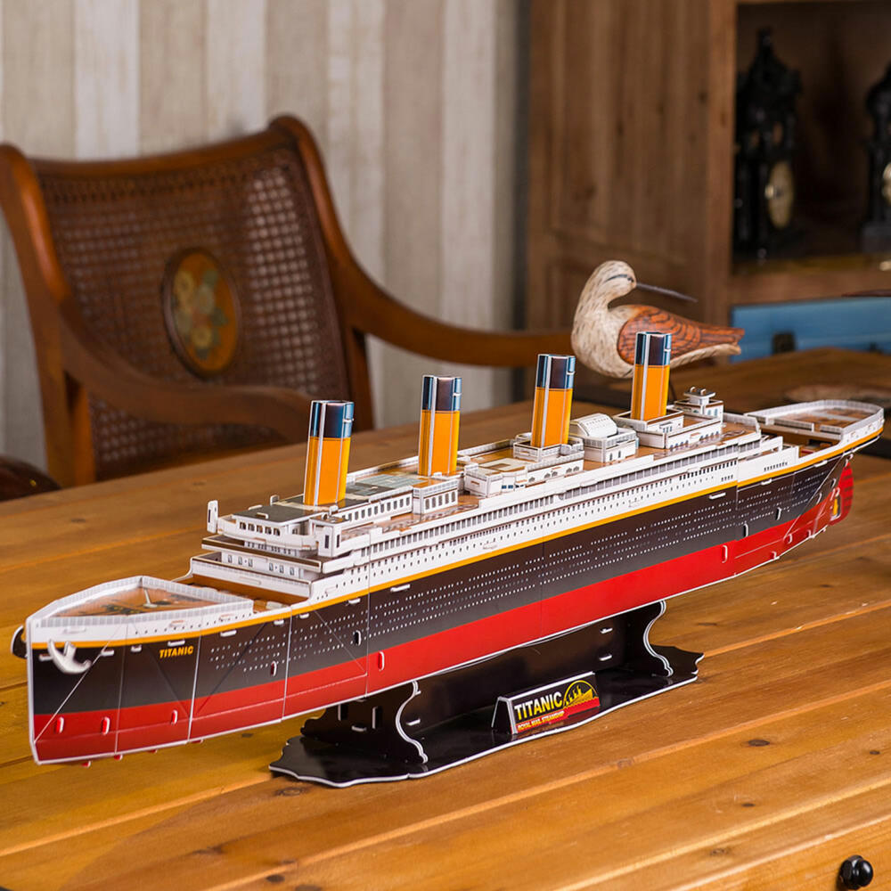 Revell 3D Puzzle RMS Titanic, Passagierschiff, Schiff, 113 Teile, ab 10 Jahren, 00170