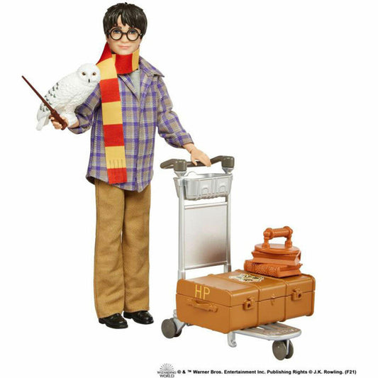 Mattel GXW31 Harry Potter Platform 9 3/4 Playset with Harry Potter Doll &amp; Hedwig Figure