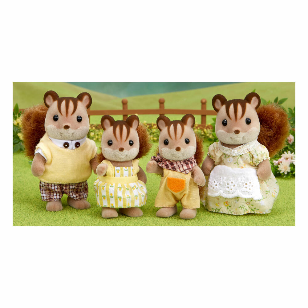 Sylvanian Families Walnut Squirrel Family Knacks Mother, Father, Child, Figures, L4172