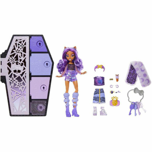 Mattel Monster High Hidden Treasures Clawdeen, Fashion Doll, Play Doll, Toy, HNF74