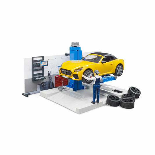 Bruder bworld Car Workshop, 10 pcs., Roadster, Mechanic, Model Car, Game Figure, Accessories, 62110