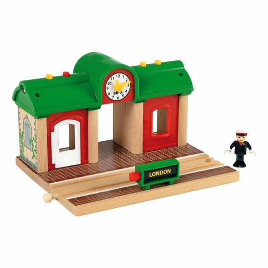 BRIO Spechender Bahnhof, 2-tlg., Zubehör für die Holzeisenbahn, Eisenbahn, Holzspielzeug, Holz Spielzeug, 33578