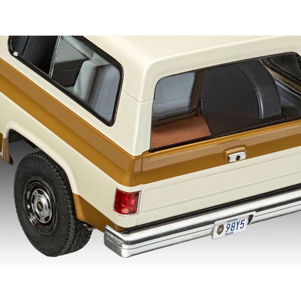 Revell Fahrzeug-Modellbausatz Stranger Things Hoppers Chevy Blazer K5, Auto, 162 Teile, 1:25, 07724