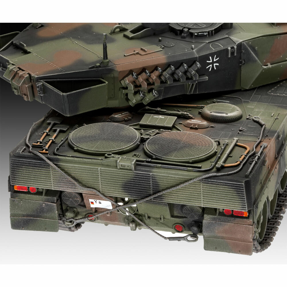 Revell Panzer-Modellbausatz Leopard 2 A6/A6NL, Militär, 222 Teile, 1:35, 03281