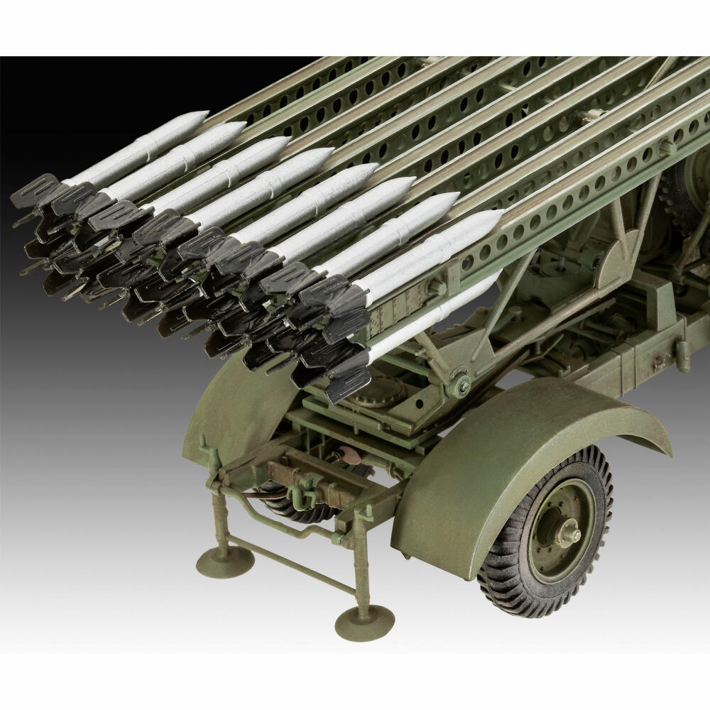 Revell Panzer-Modellbausatz W.O.T. 8 BM-13-16 Katyusha/Cargo, Raketenwerfer, 338 Teile, 1:35, 03338