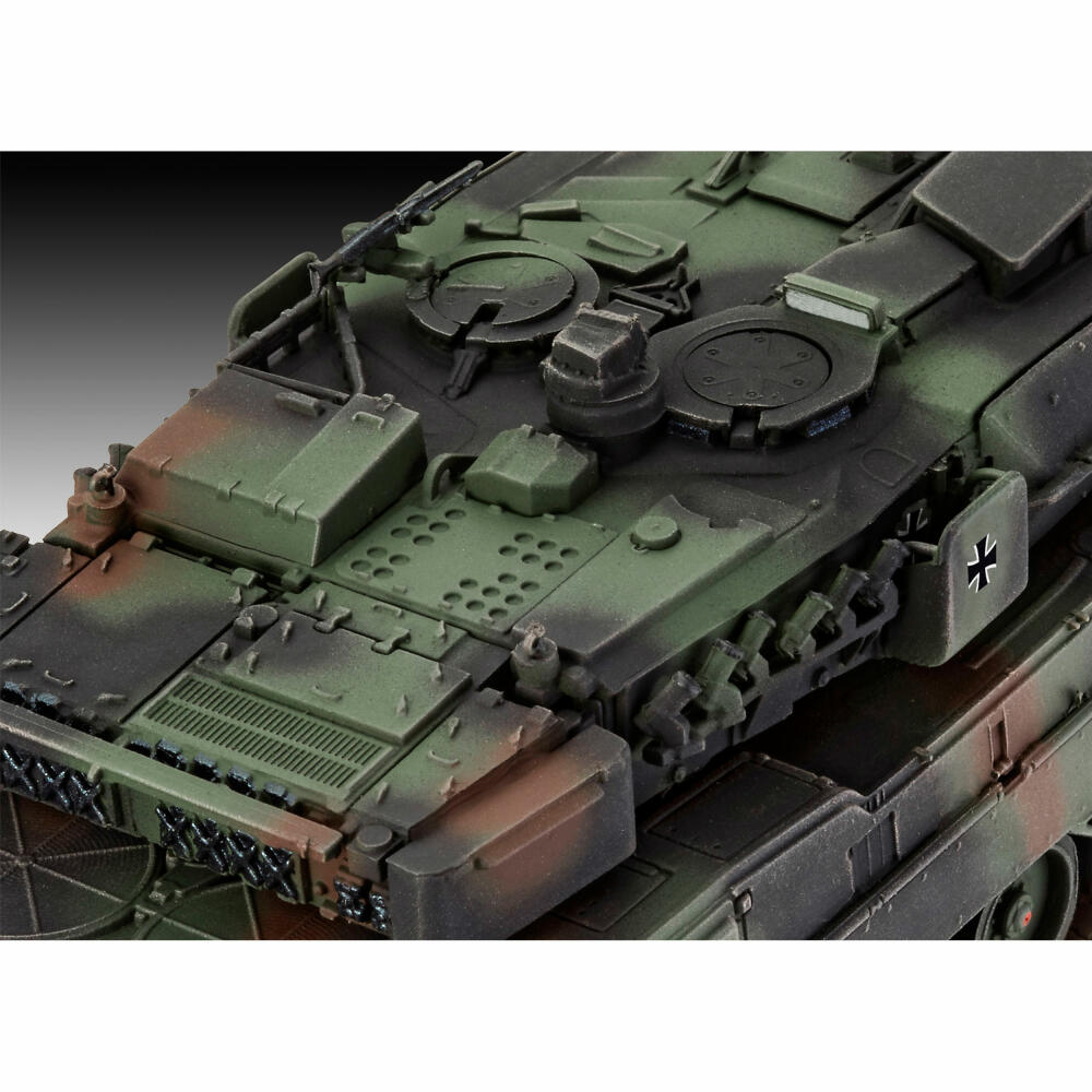 Revell Panzer-Modellbausatz Leopard 2A7V, Militär, 189 Teile, 1:72, 03355