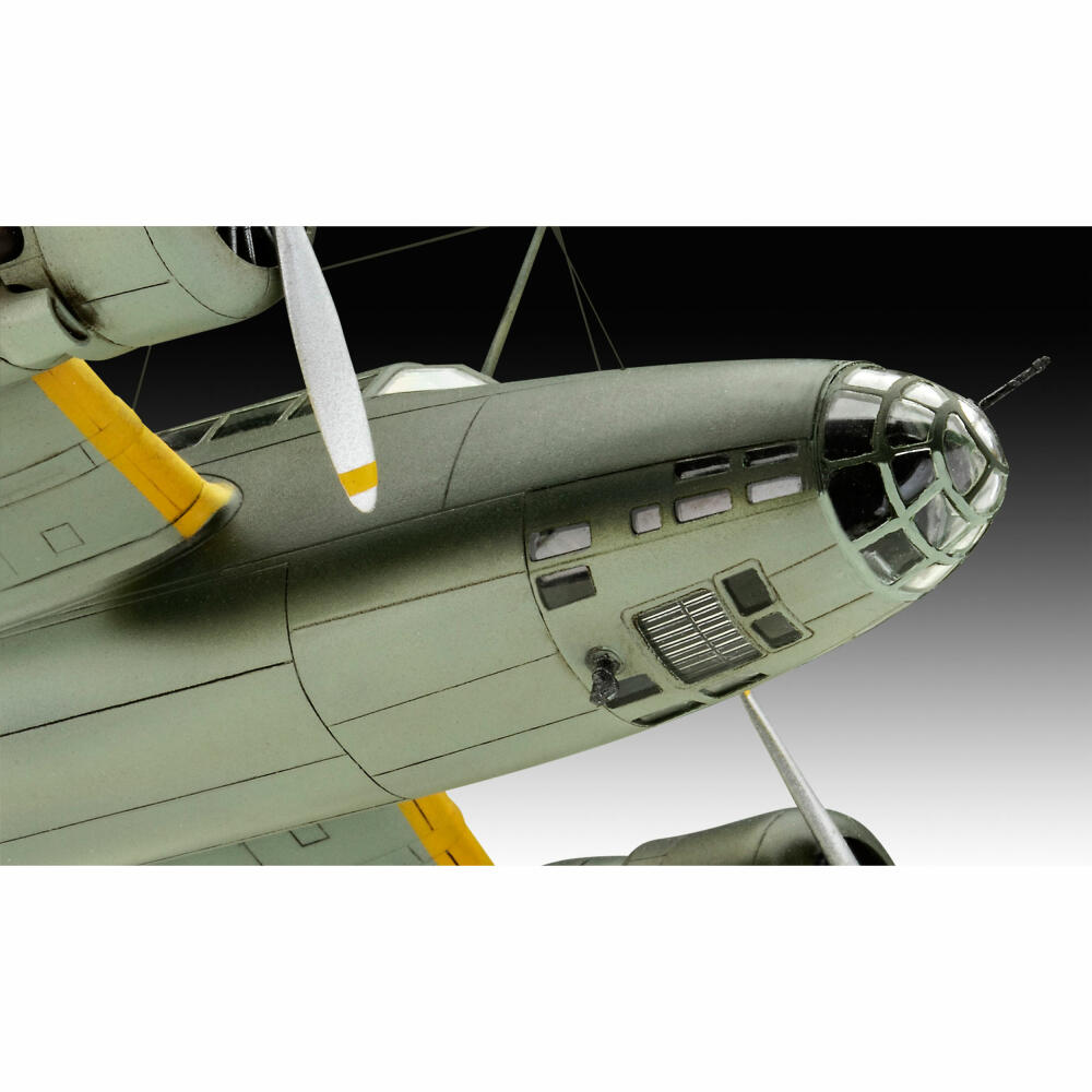 Revell Flugzeug-Modellbausatz KI-21-lA Sally, 186 Teile, 1:72, 03797