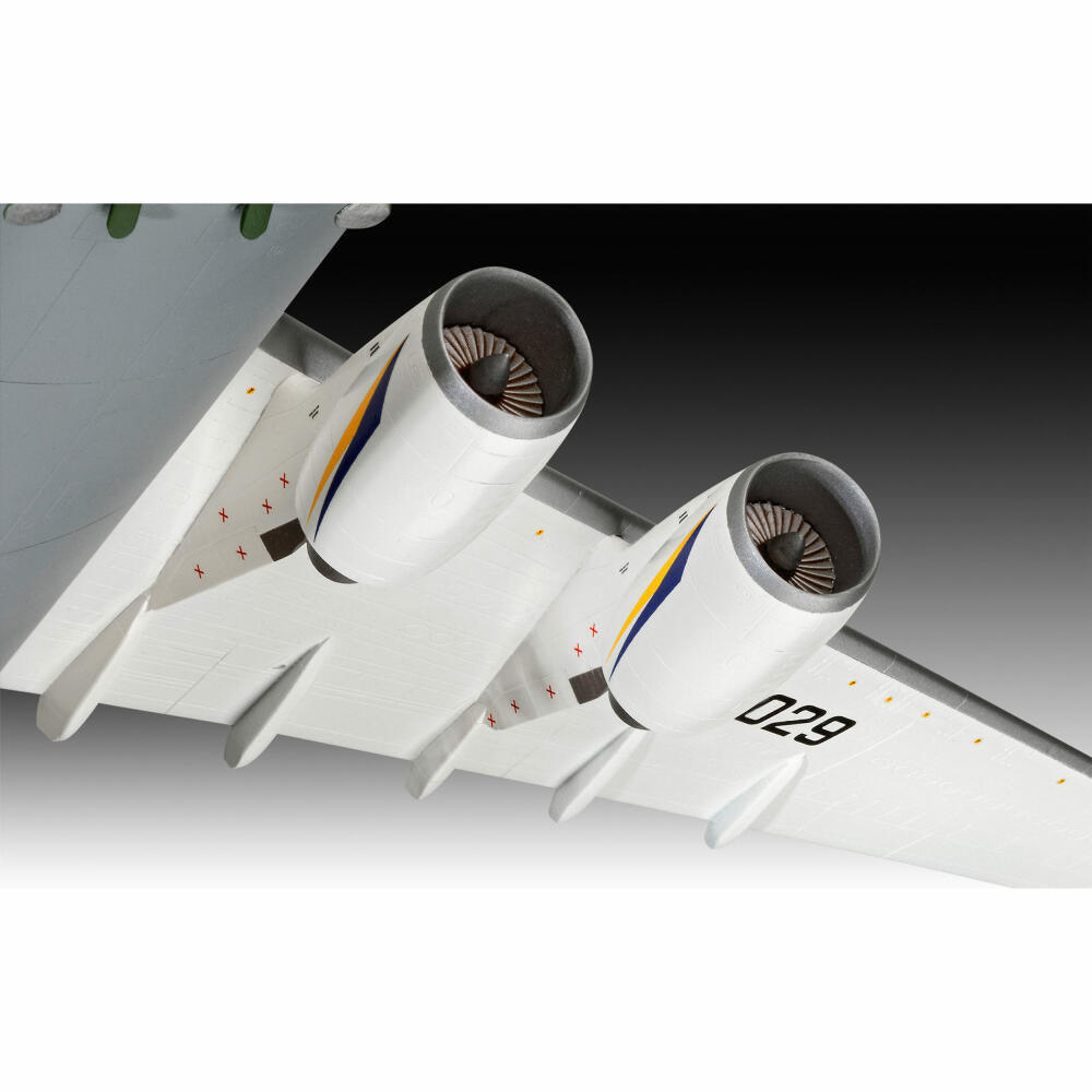 Revell Flugzeug-Modellbausatz Antonov AN-124 Ruslan, 178 Teile, 1:144, 03807