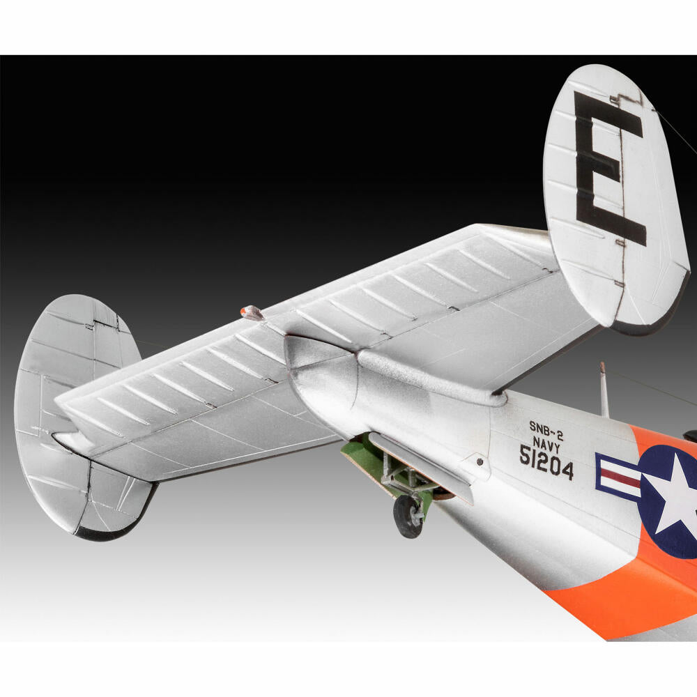 Revell Flugzeug-Modellbausatz Beechcraft Model 18, 131 Teile, 1:48, 03811
