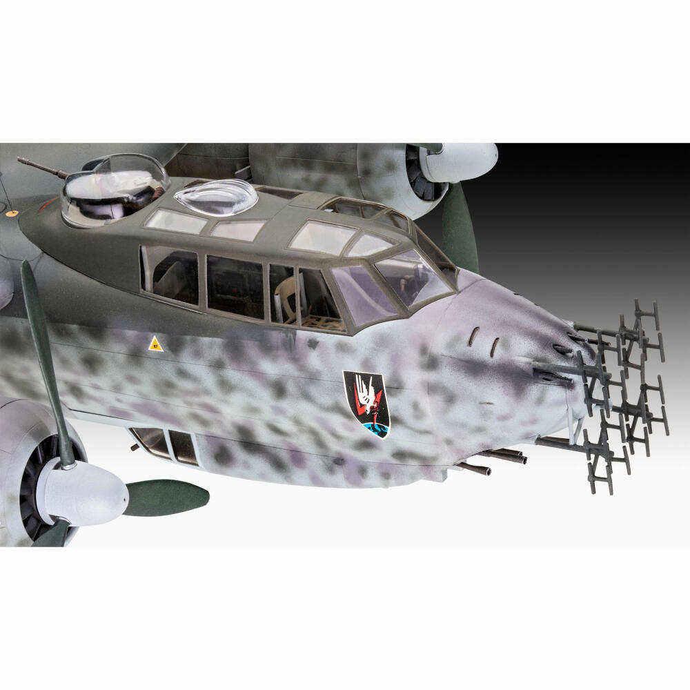 Revell Flugzeug-Modellbausatz Do 217J-1/2, 192 Teile, 1:48, 03814