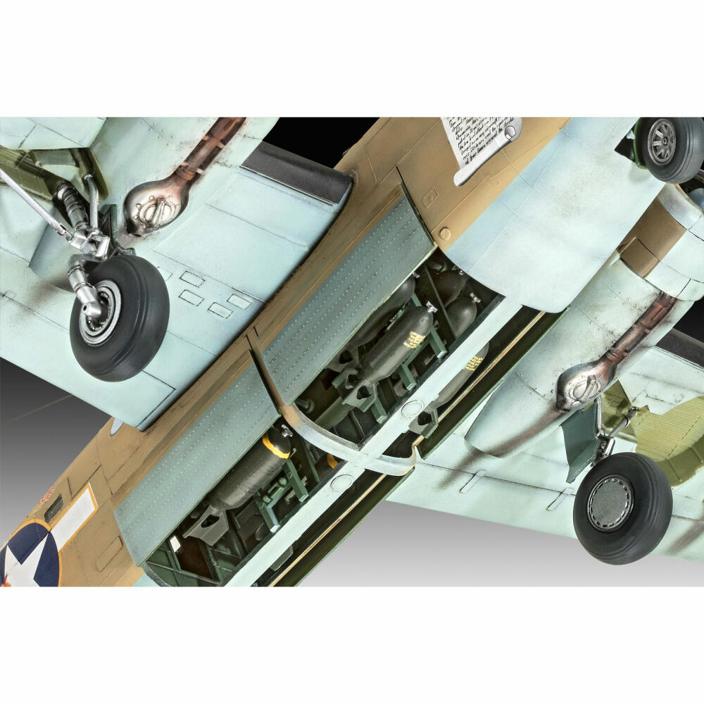 Revell Flugzeug-Modellbausatz B-24D Liberator, 197 Teile, 1:48, 03831