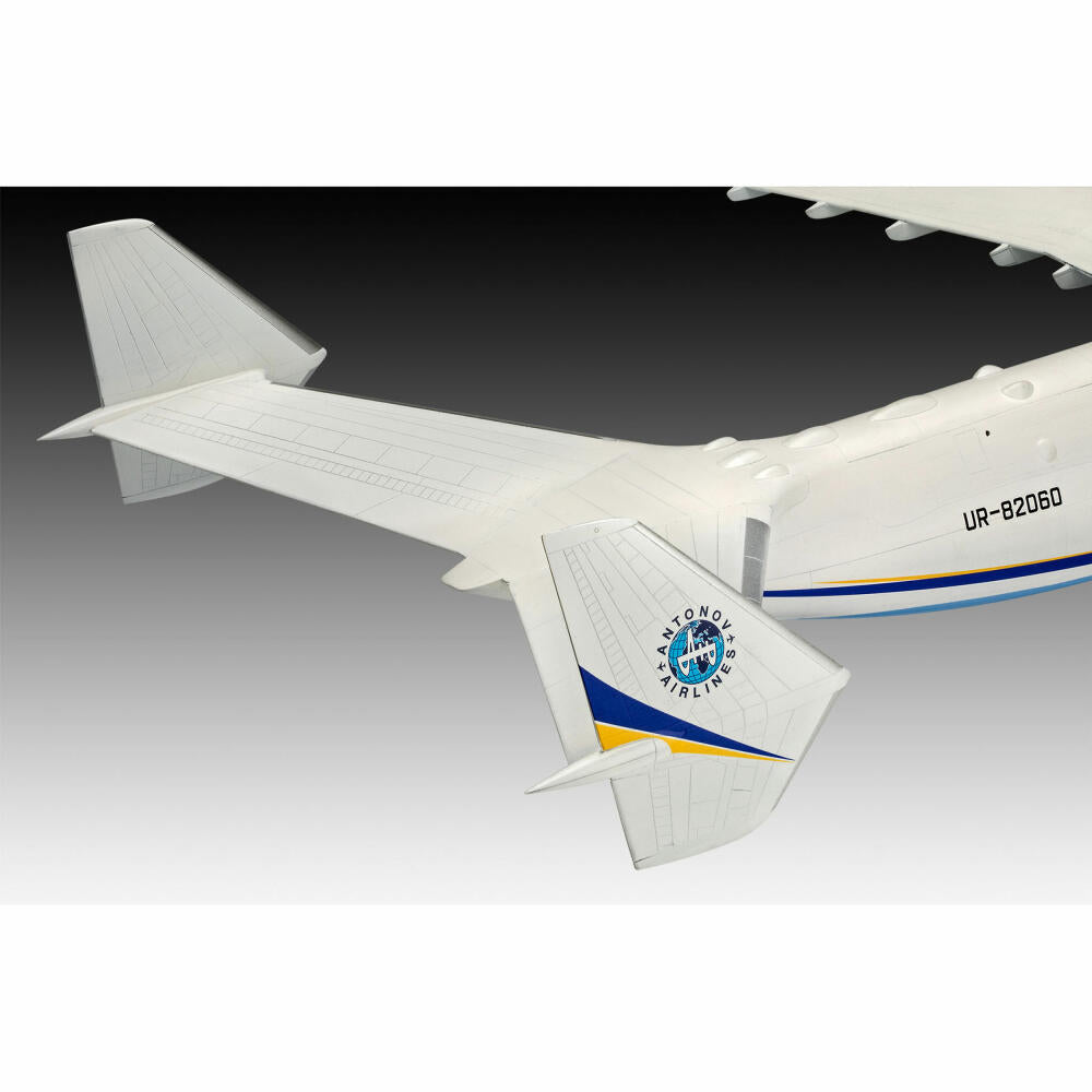 Revell Flugzeug-Modellbausatz Antonov An-225 Mrija, 227 Teile, 1:144, 04958