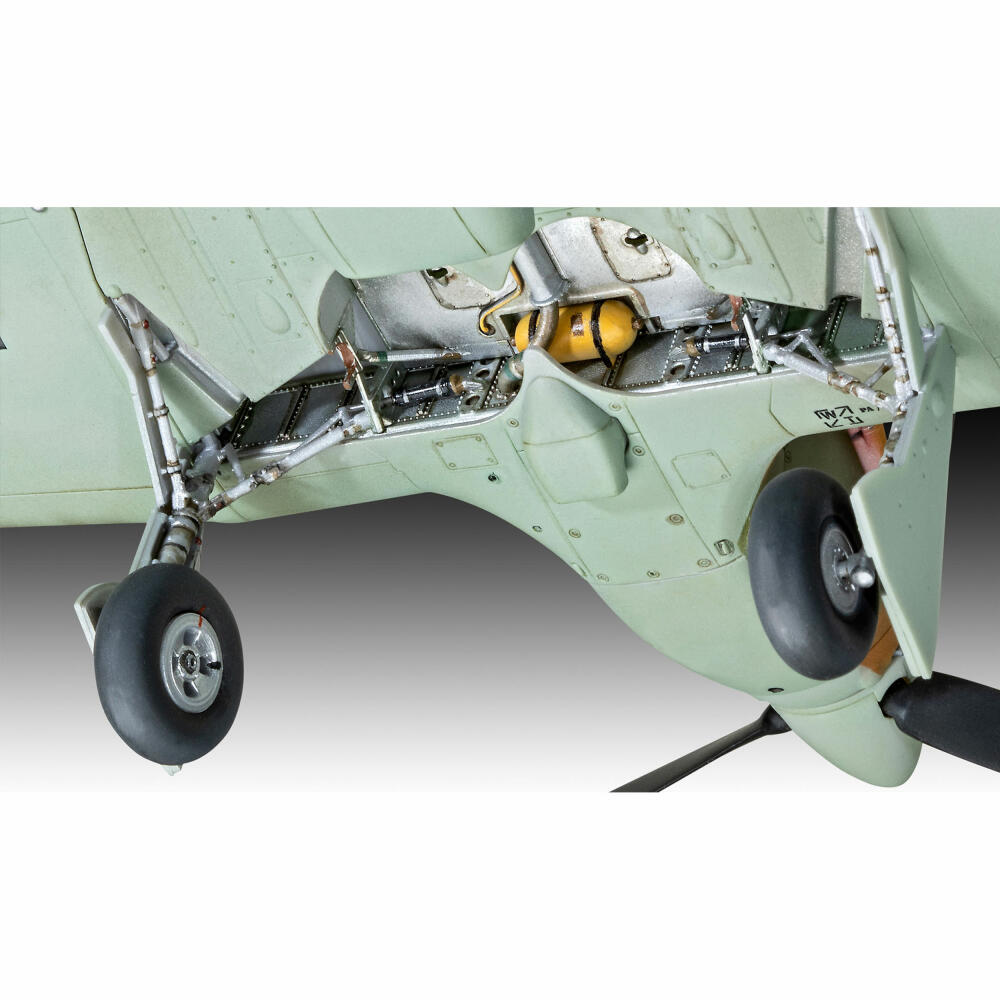 Revell Flugzeug-Modellbausatz Hawker Hurricane Mk IIb, 118 Teile, 1:32, 04968