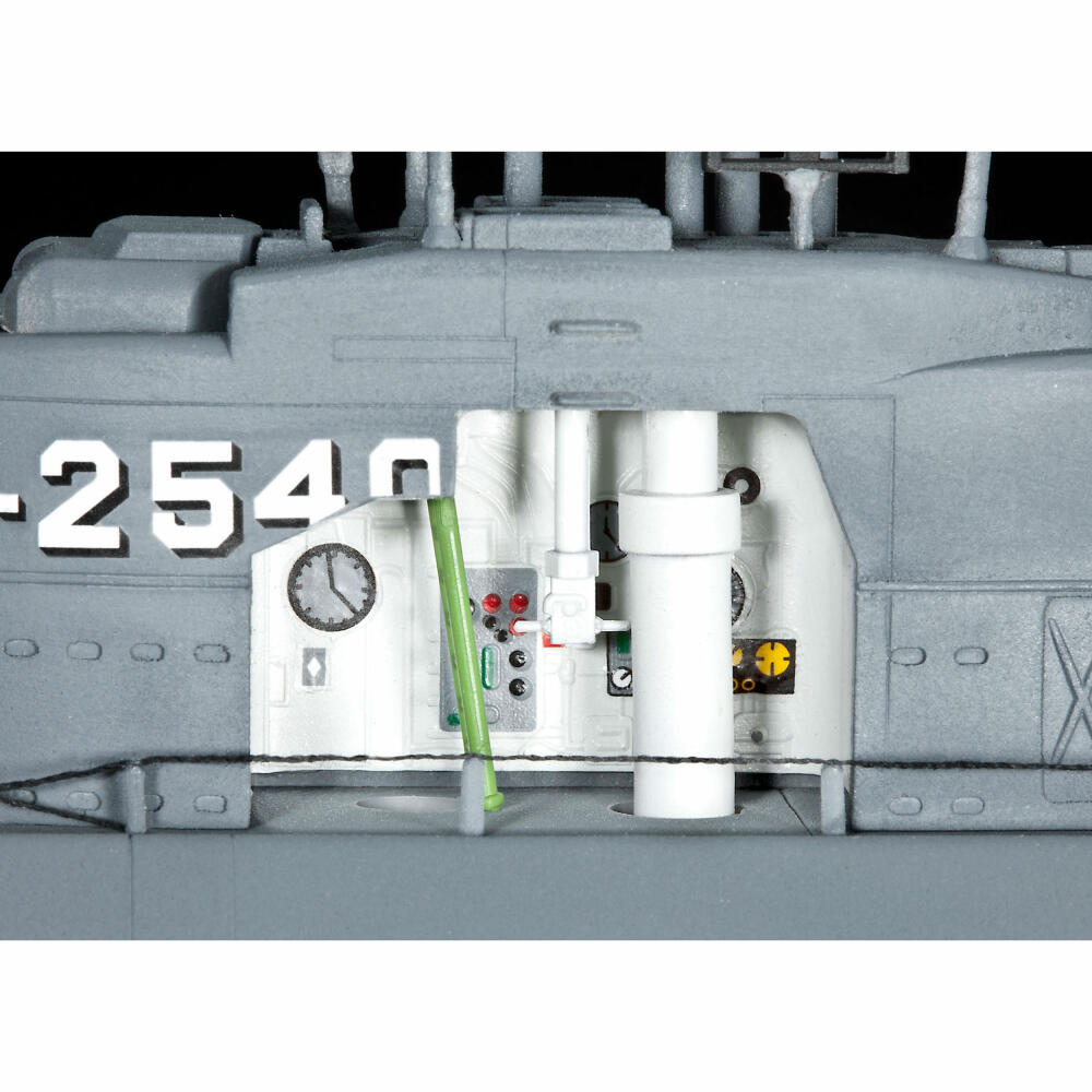 Revell Schiff-Modellbausatz Deutsches U-Boot Typ XXI mit Interieur, 50 Teile, 1:144, 05078