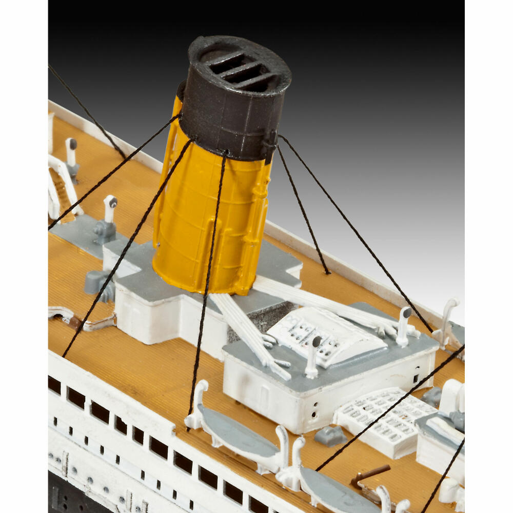 Revell Schiff-Modellbausatz R.M.S. Titanic, Kreuzfahrtschiff, 132 Teile, 1:700, 05210