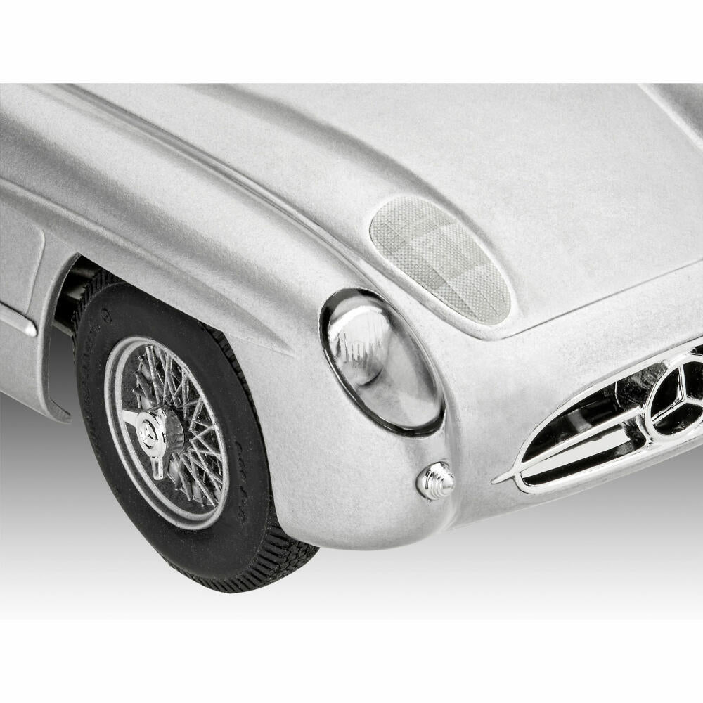 Revell Fahrzeug-Modell-Set Geschenkset Mercedes-Benz 300 SLR 70th Anniversary, Auto, 124 Teile, 1:24, 05633