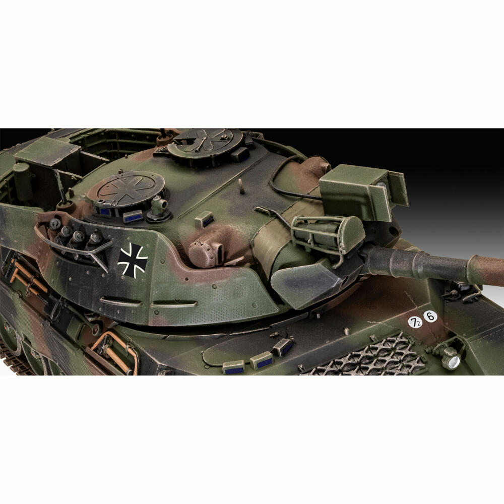 Revell Panzer-Modellbausatz Geschenkset Leopard 1 A1A1 - A1A4, 270 Teile, 1:35, 05656