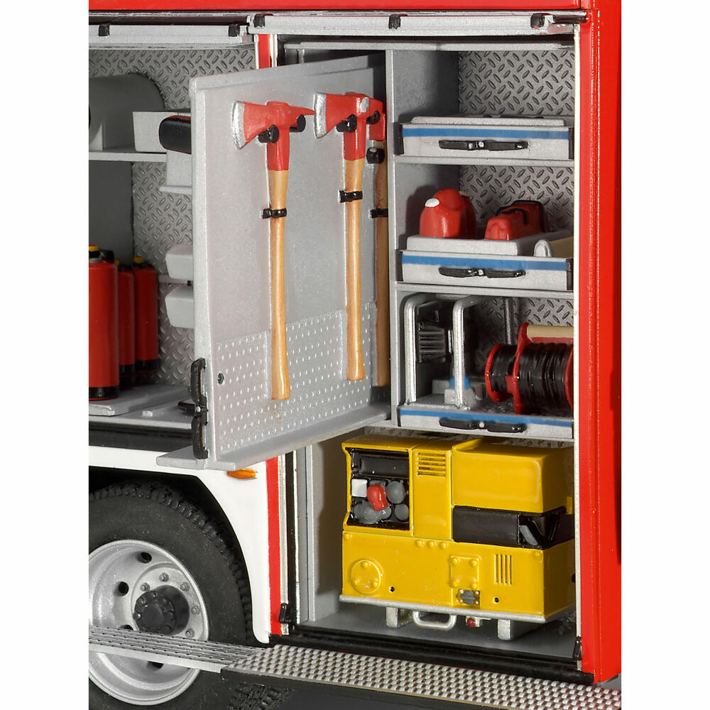 Revell Fahrzeug-Modellbausatz MAN TGM / Schlingmann HLF 20 VARUS 4x4, Feuerwehrauto, 295 Teile, 1:24, 07452