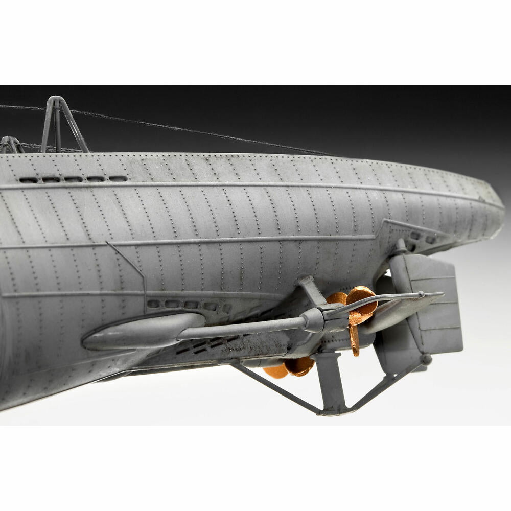 Revell Schiff-Modellbausatz Deutsches U-Boot Typ VII C/41 Atlantic Version, 107 Teile, 1:144, 05100