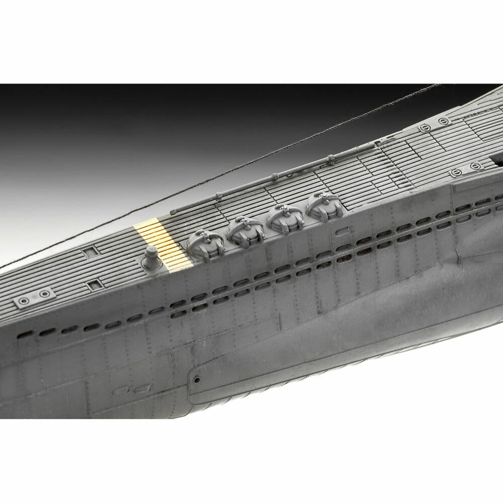Revell Schiff-Modellbausatz Deutsches U-Boot Typ VII C/41 Atlantic Version, 107 Teile, 1:144, 05100