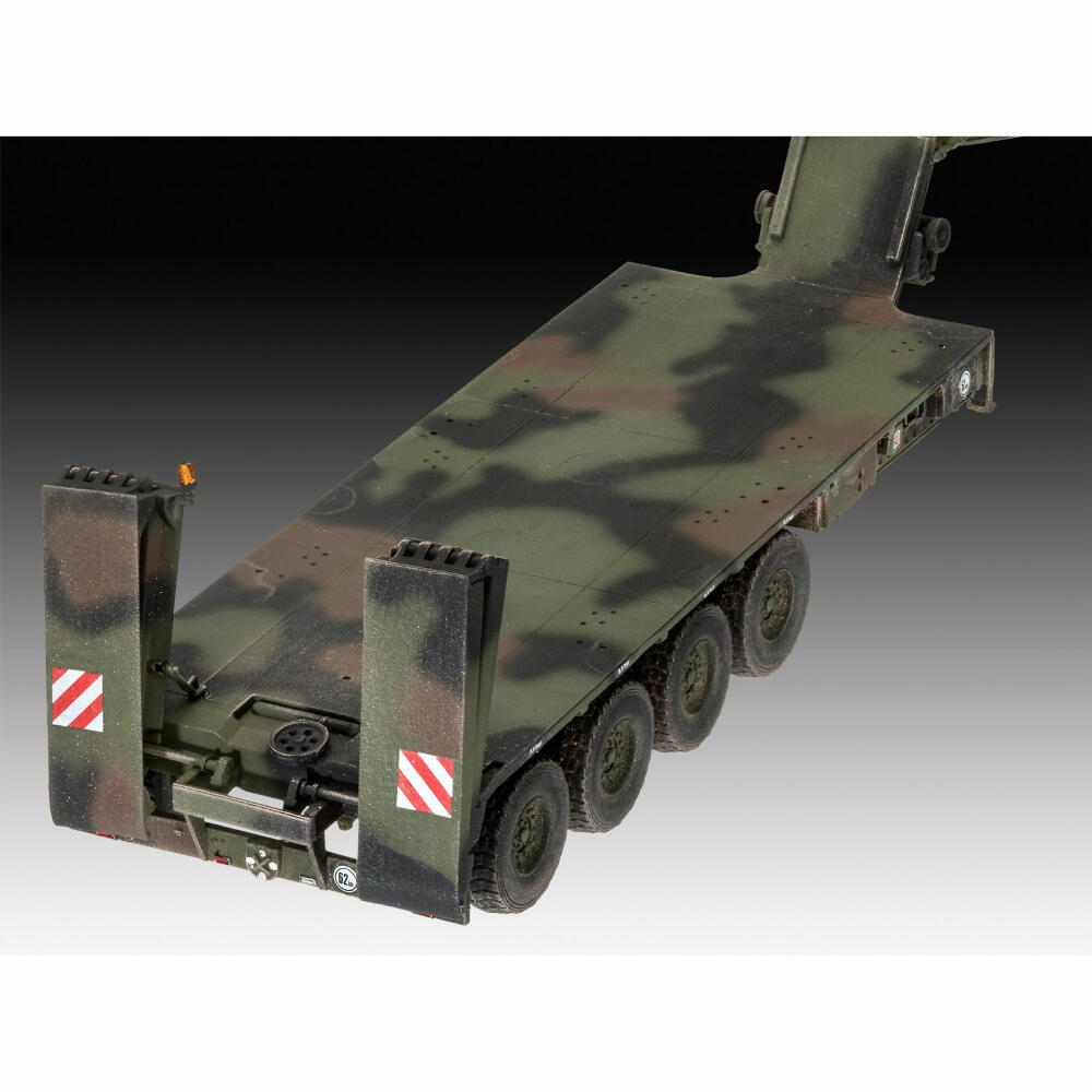 Revell Panzer-Modellbausatz SLT 50-3 Elefant mit Leopard 2A4, Panzertransporter, 421 Teile, 1:72, 03311