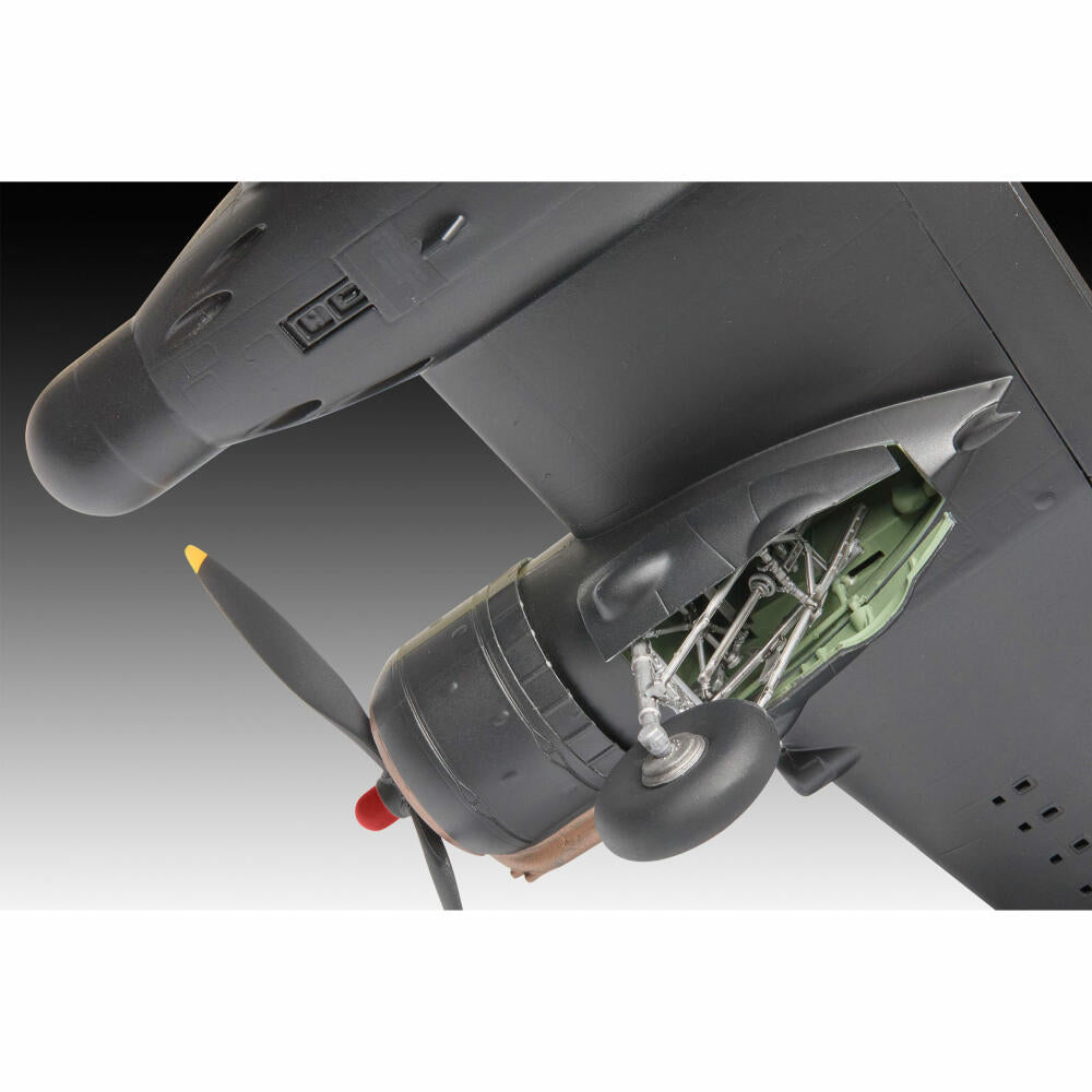 Revell Flugzeug-Modellbausatz Bristol Beaufighter Mk. VI, 200 Teile, 1:48, 03767