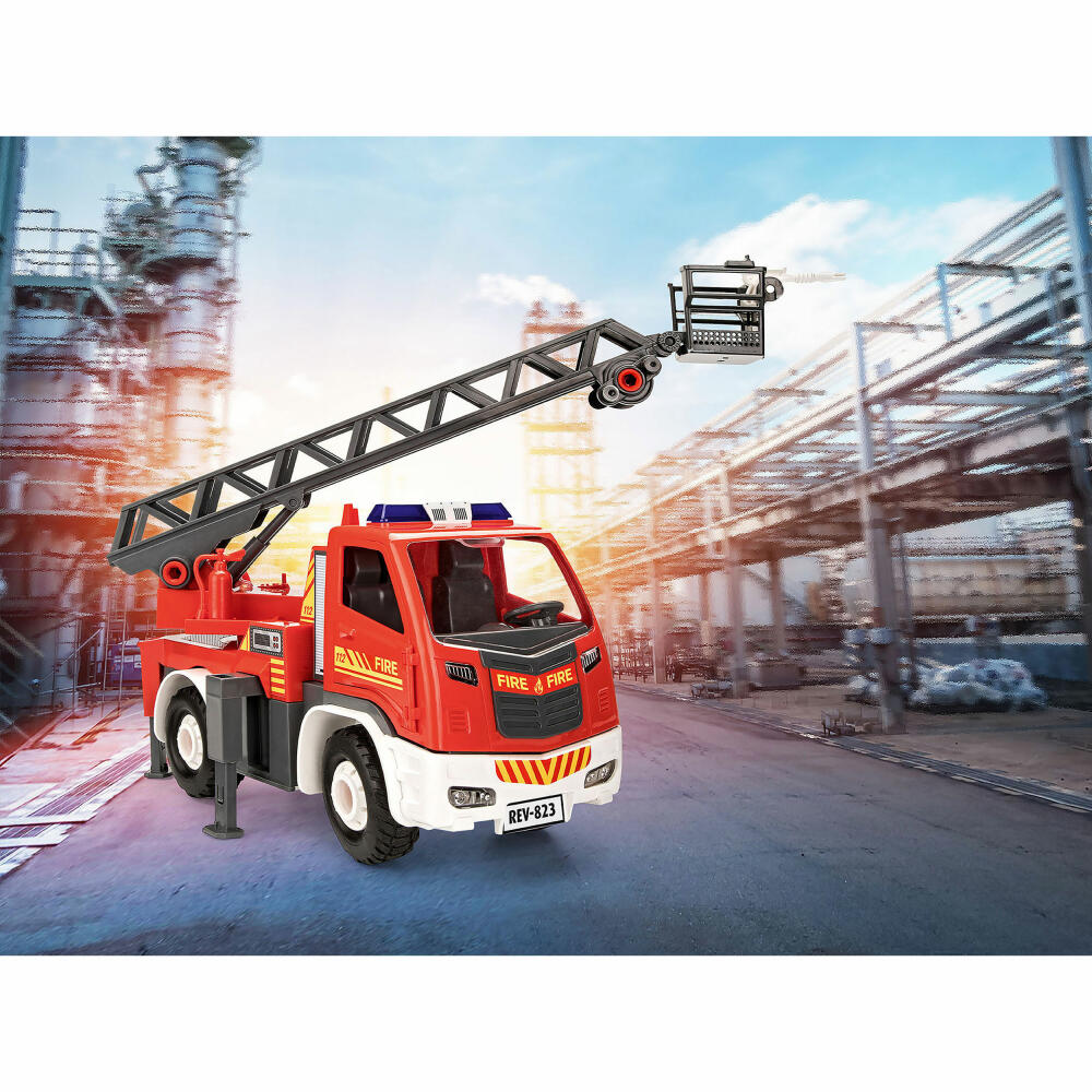 Revell First Construction Feuerwehrauto Leiterwagen, Feuerwehr Auto, Modellbausatz für Kinder, 74 Teile, ab 4 Jahre, 00914